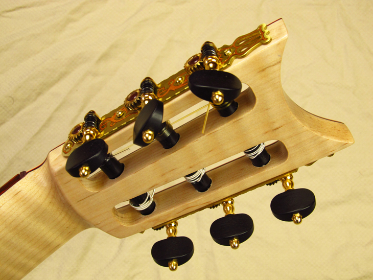 MB1945-spruce-cocobolof-hayab-maple-yellow-10-A