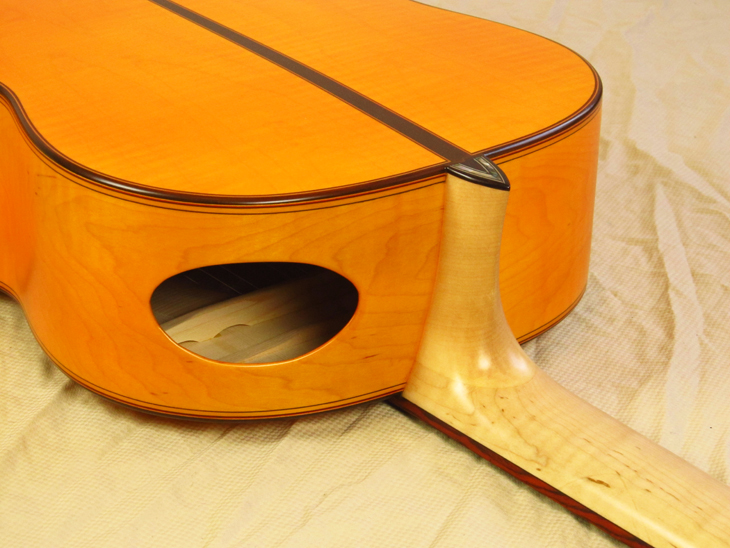 MB1945-spruce-cocobolof-hayab-maple-yellow-12-A