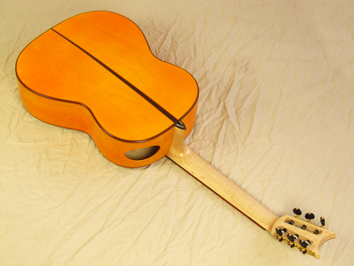 MB1945-spruce-cocobolof-hayab-maple-yellow-15-A