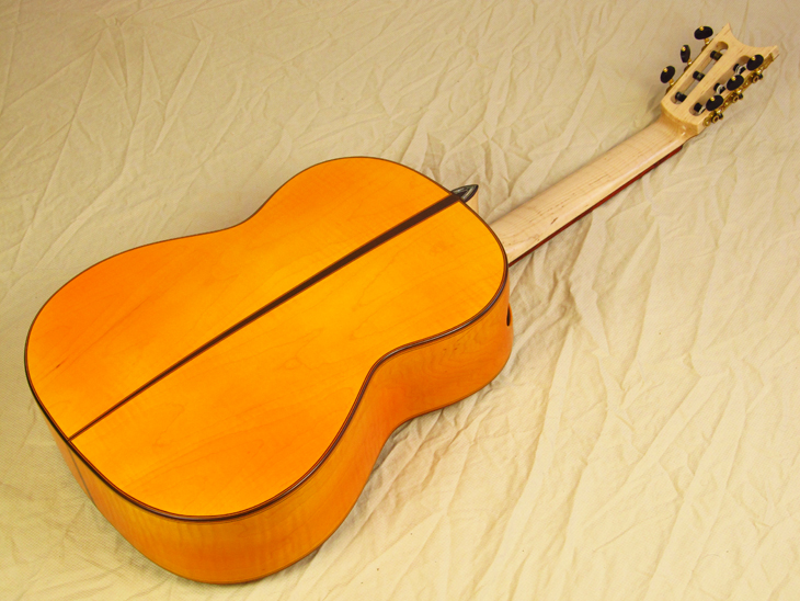 MB1945-spruce-cocobolof-hayab-maple-yellow-16-A